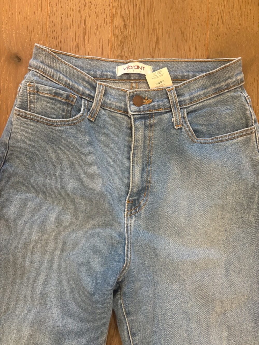 Vibrant M.I.U. $75 High Rise Distressed Straight Leg Jeans Sz 4/27 made in USA - Picture 6 of 10